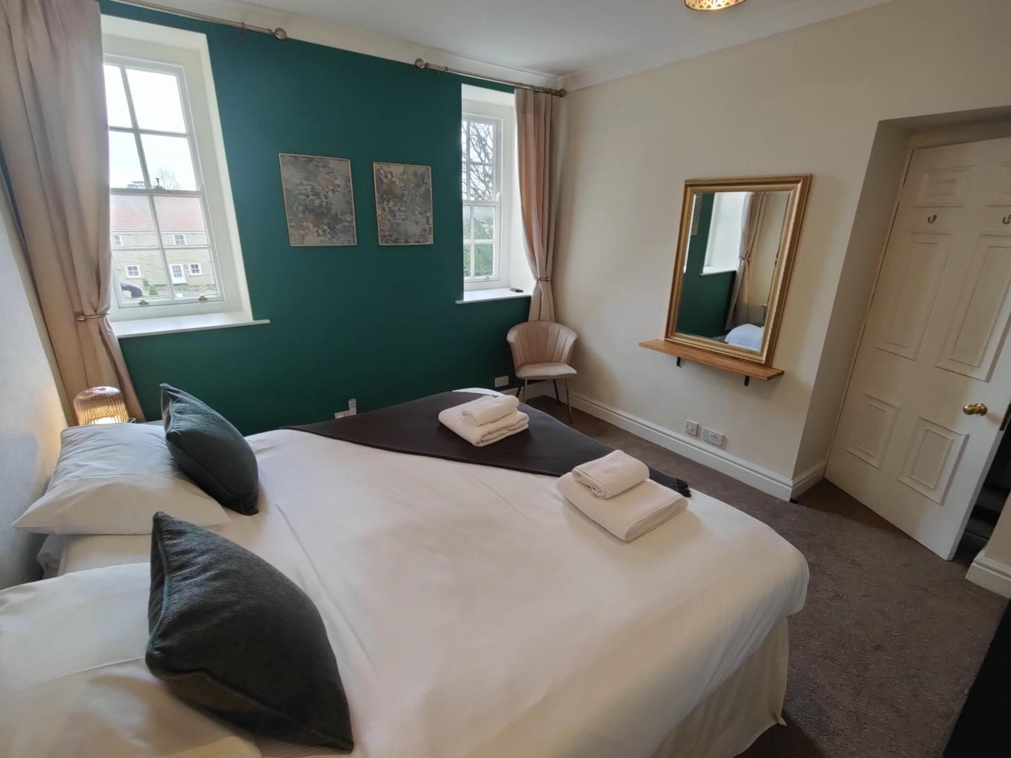 Sutton Hall Resort Thirsk Oda fotoğraf