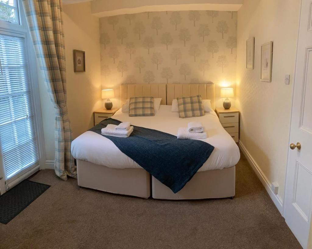 Sutton Hall Resort Thirsk Oda fotoğraf
